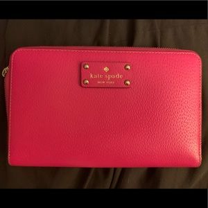 Kate Spade Travel Wallet hot pink